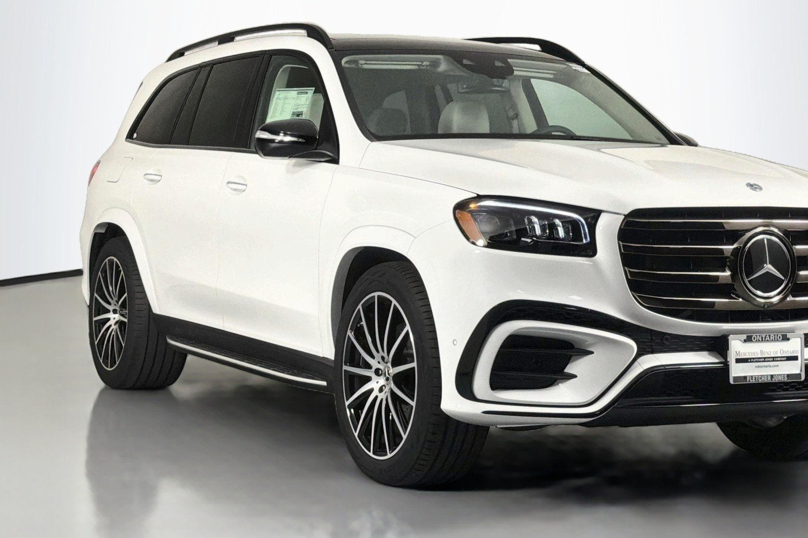 New 2026 Polar White Mercedes-Benz GLS 450 4MATIC® SUV image 9