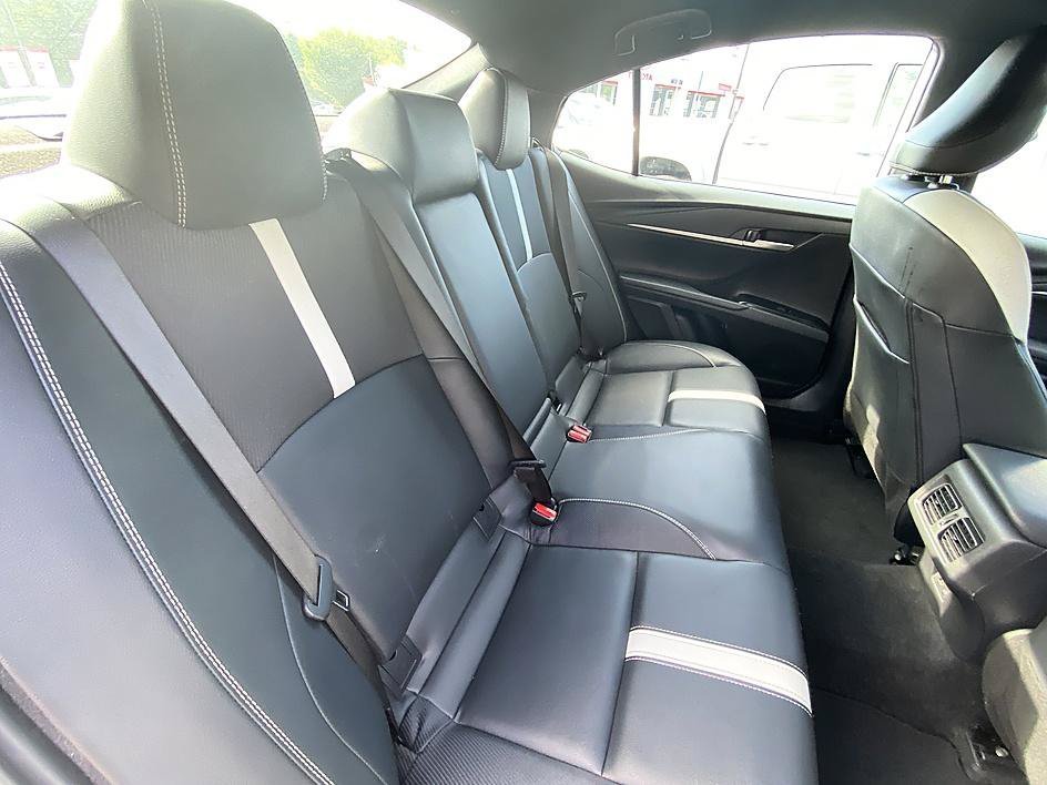 Used 2025 Ice Cap Toyota SE image 24
