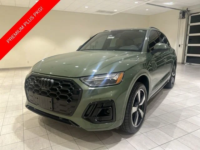 2024 Audi Q5 45 Premium Plus's photo