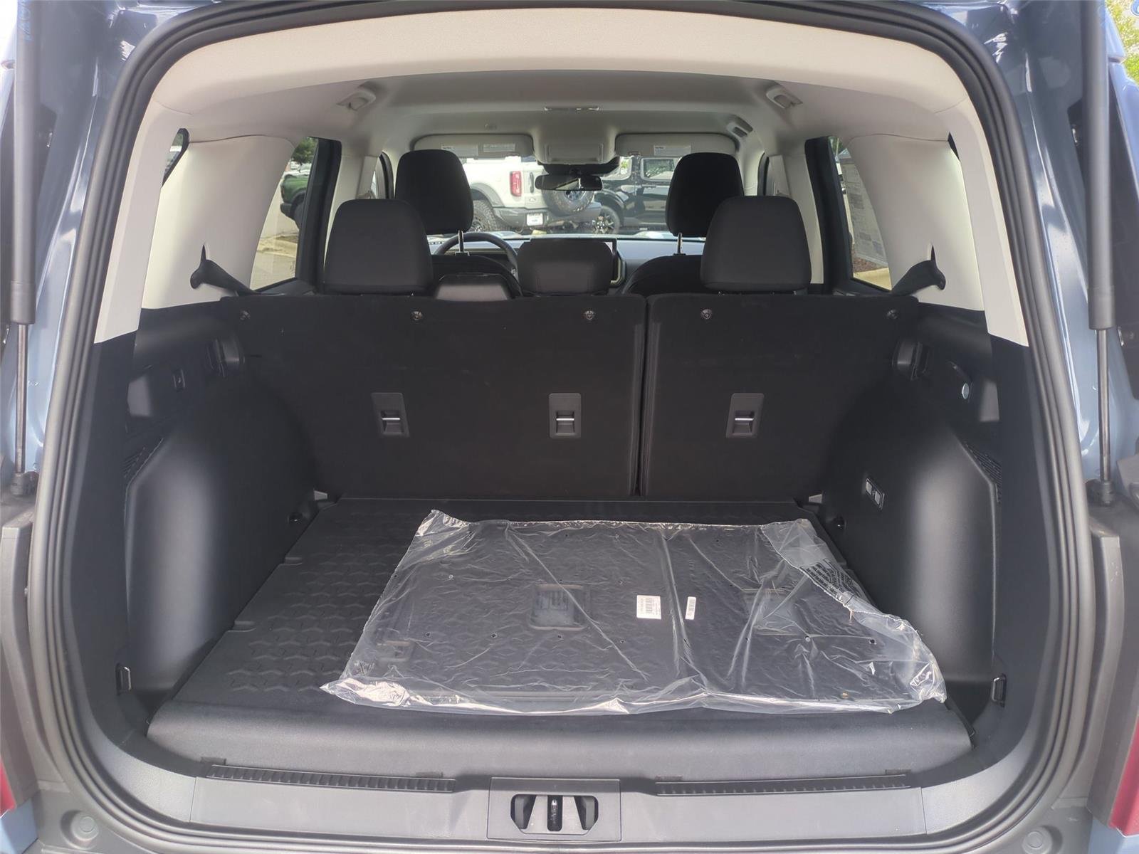 New 2026 Azure Gray Metallic Tri-Coat Ford Big Bend® image 34