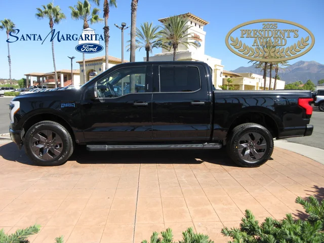 2024 Ford F-150 Lightning XLT