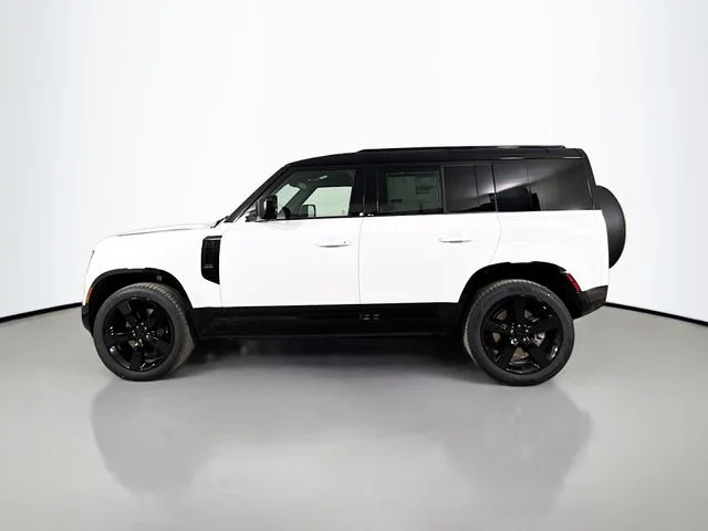 New 2026 Fuji White Land Rover X-Dynamic SE image 8