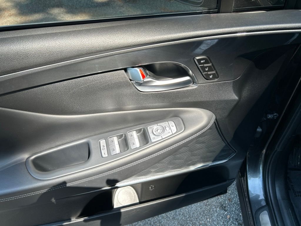 Used 2023 Gray Hyundai Calligraphy image 16
