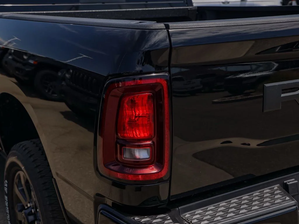New 2026 Diamond Black Crystal Pearlcoat RAM  image 7