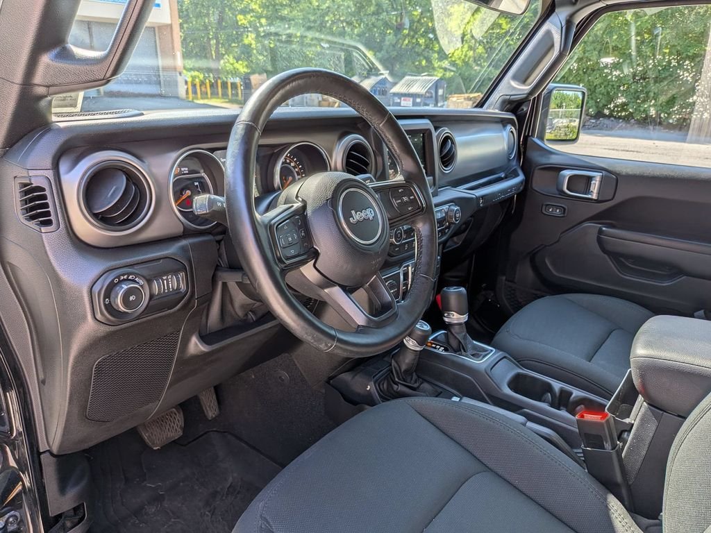 Certified Used 2020 Black Jeep Unlimited Sport S image 12
