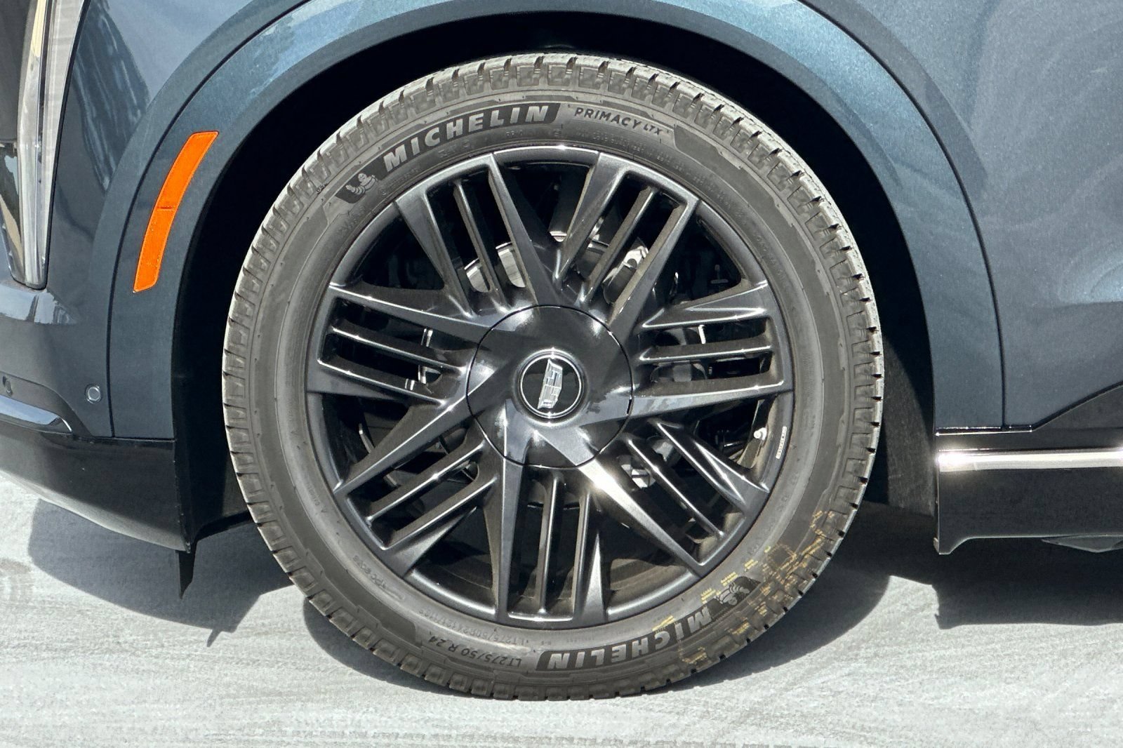 2025 Cadillac Escalade IQ Sport 1 - Photo 25