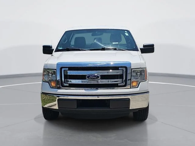 Used 2014 White Ford XL image 8
