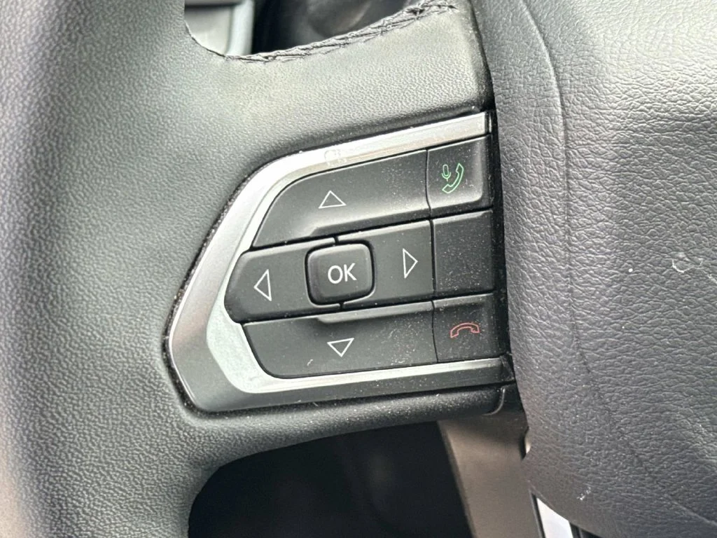 Used 2025 Red Jeep Limited image 32