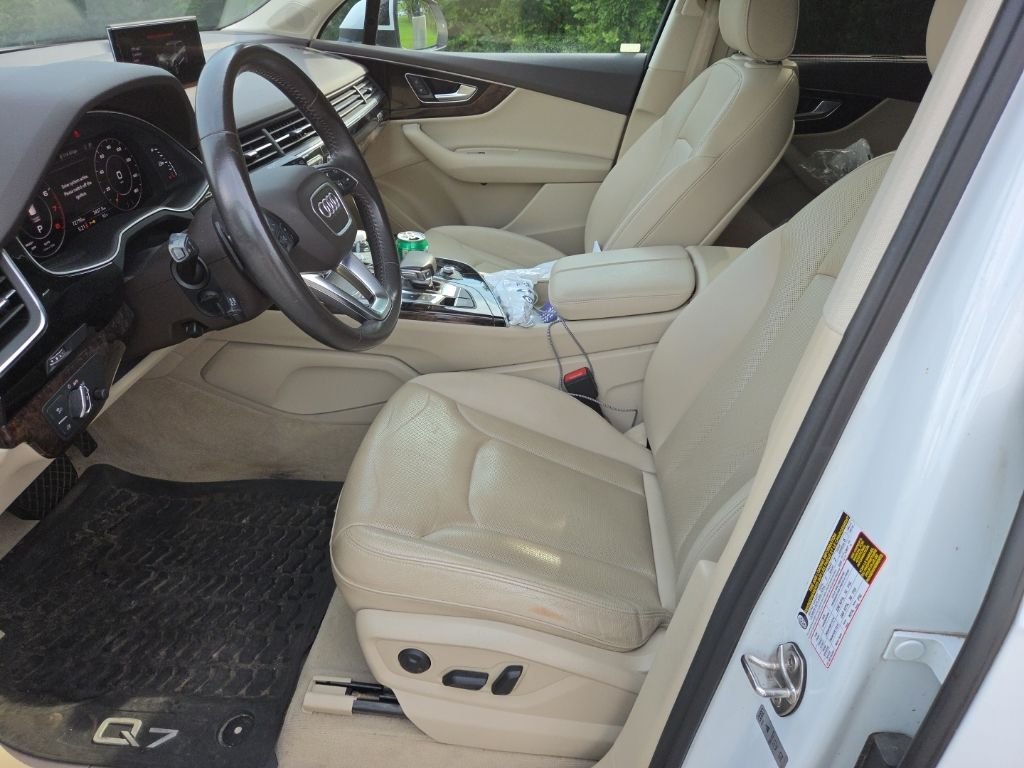 Used 2019 Glacier White Metallic Audi 55 Premium Plus image 4