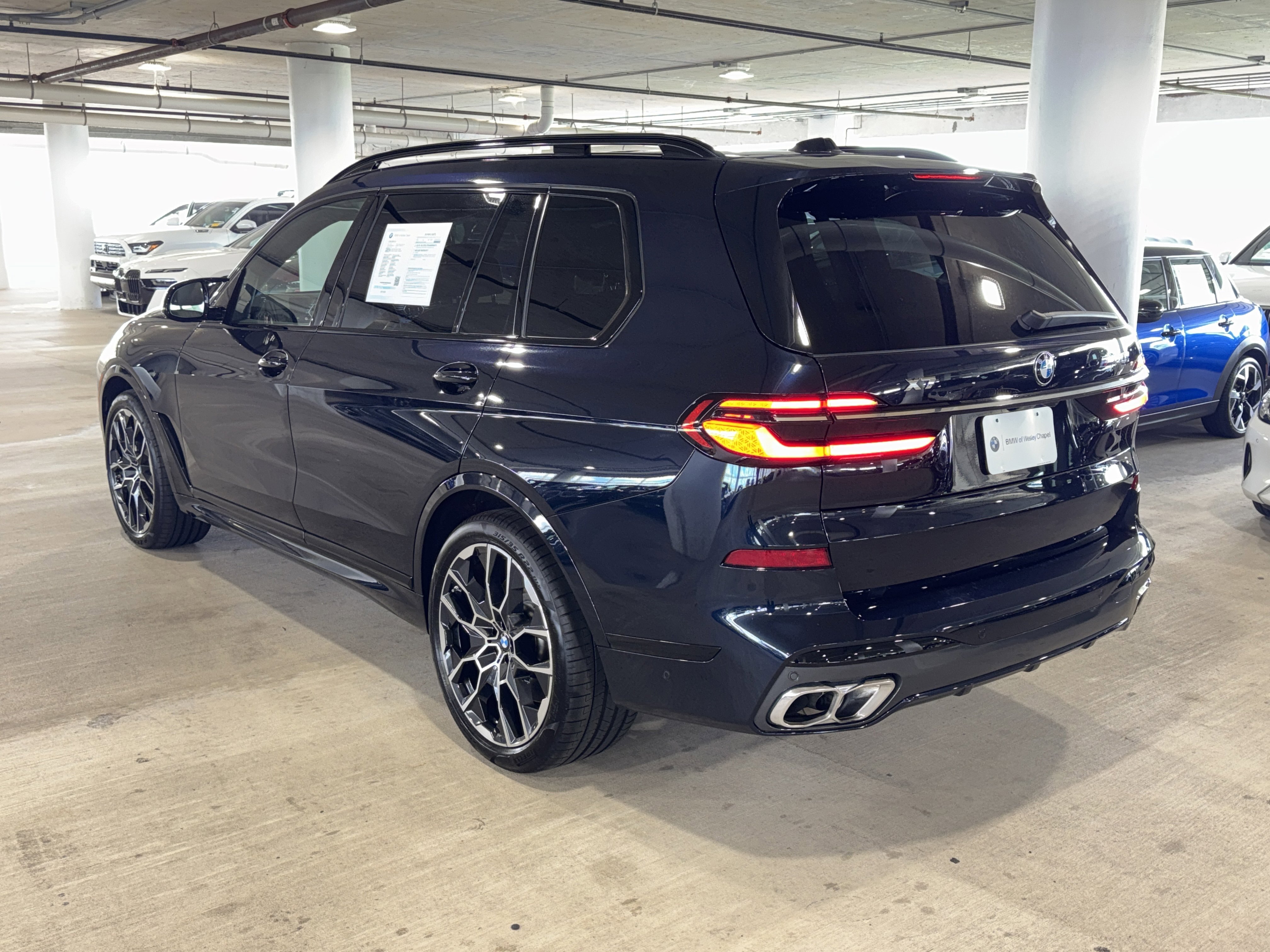 Used 2026 Carbon Black Metallic BMW M60i image 6