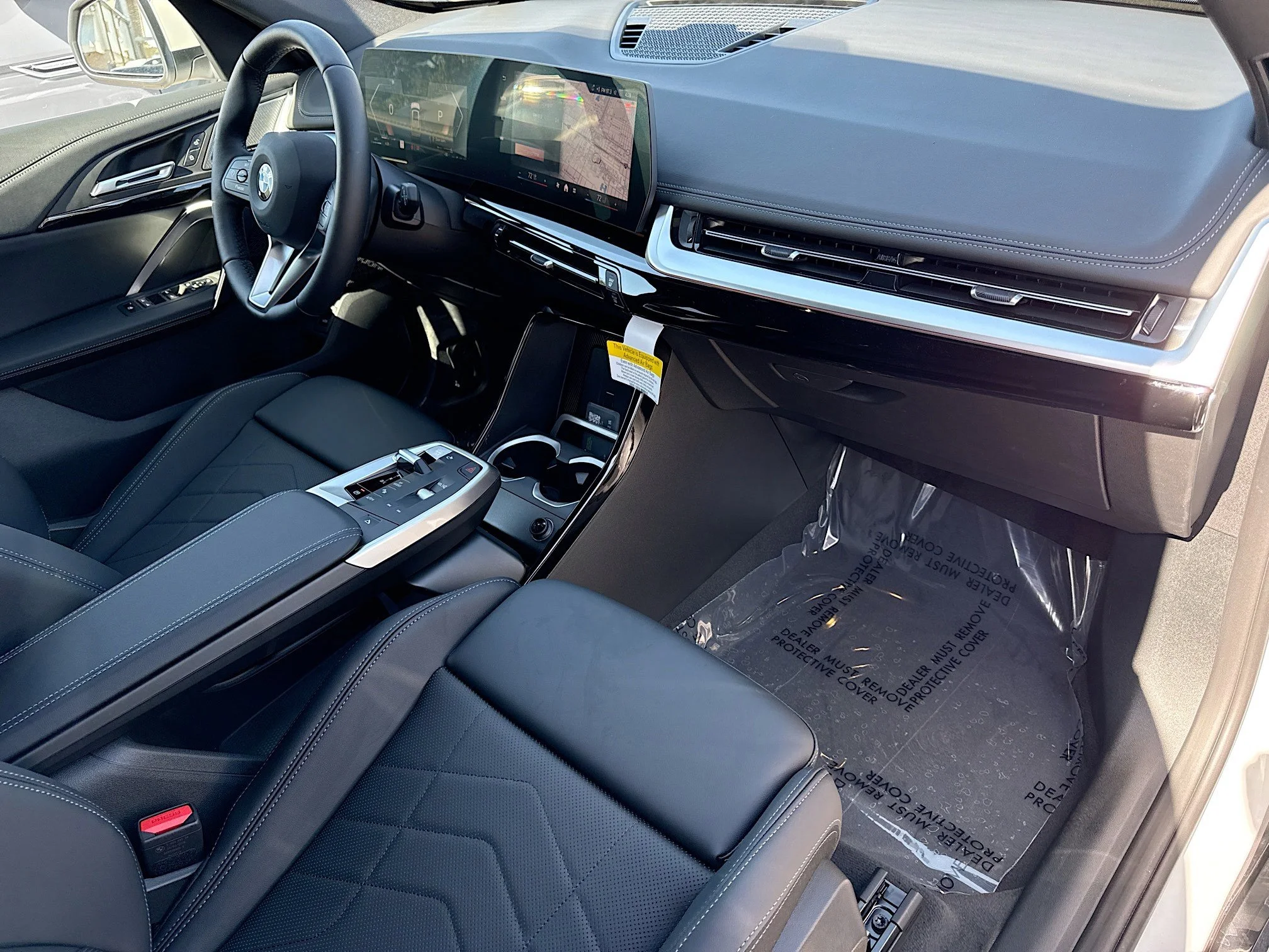 New 2026 Mineral White Metallic BMW xDrive28i image 13