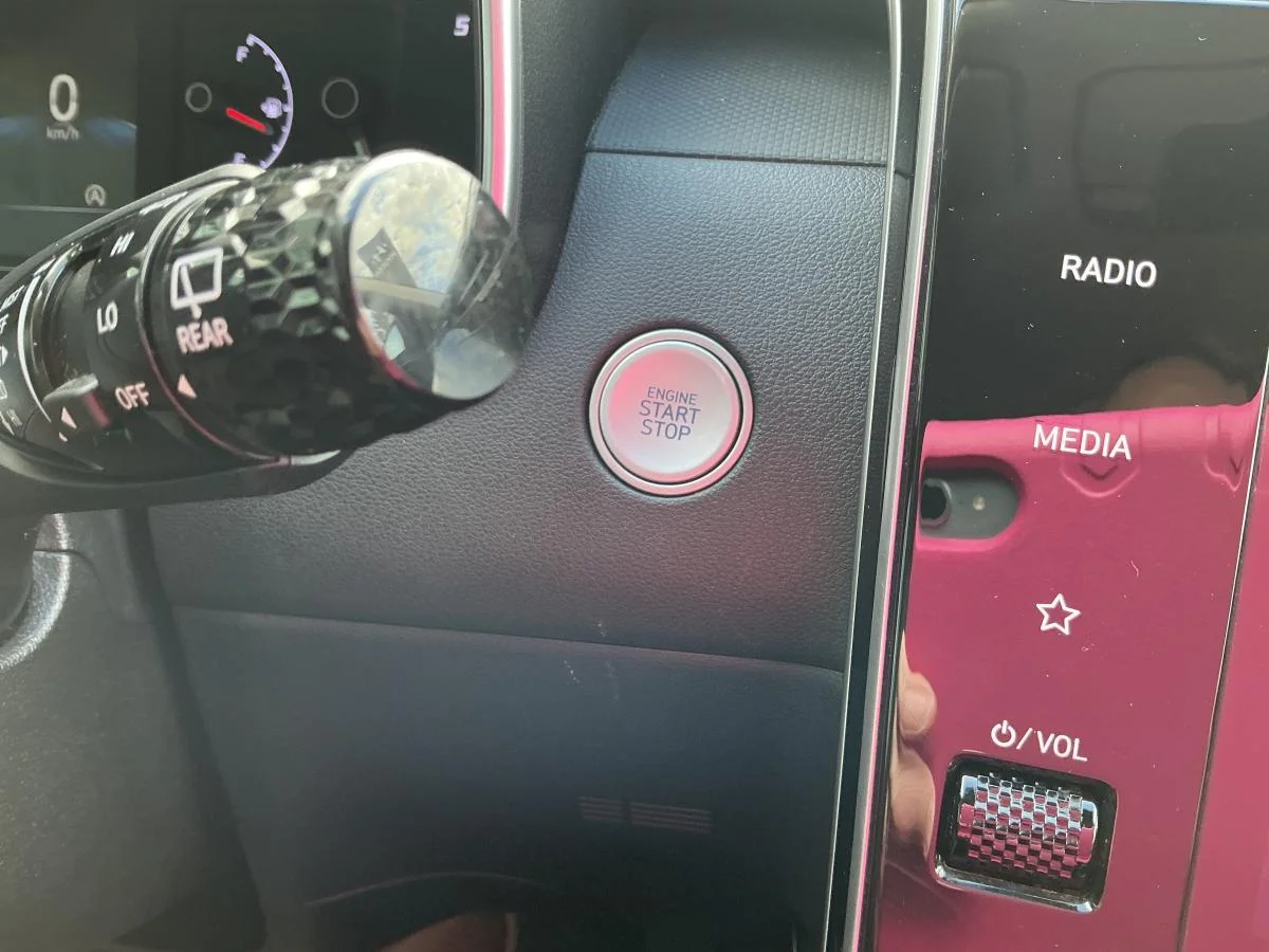 Used 2022 Red Hyundai Preferred image 27