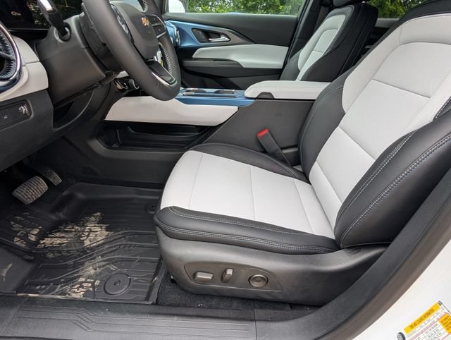 2026 Chevrolet Equinox EV 2LT - Photo 9
