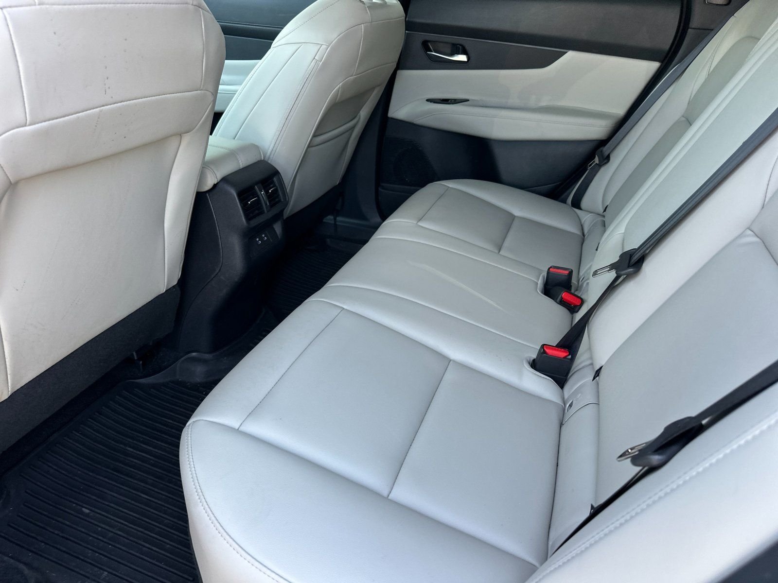 Used 2025 Super Black Nissan SV image 11