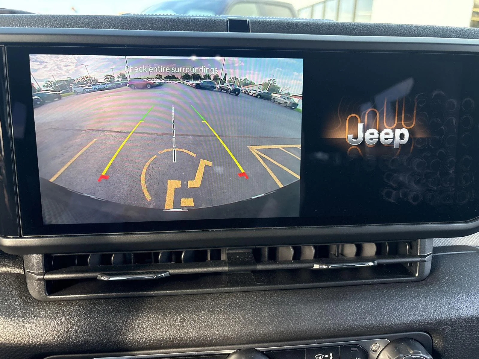 Used 2024 Anvil Clear Coat Jeep Sport S image 21