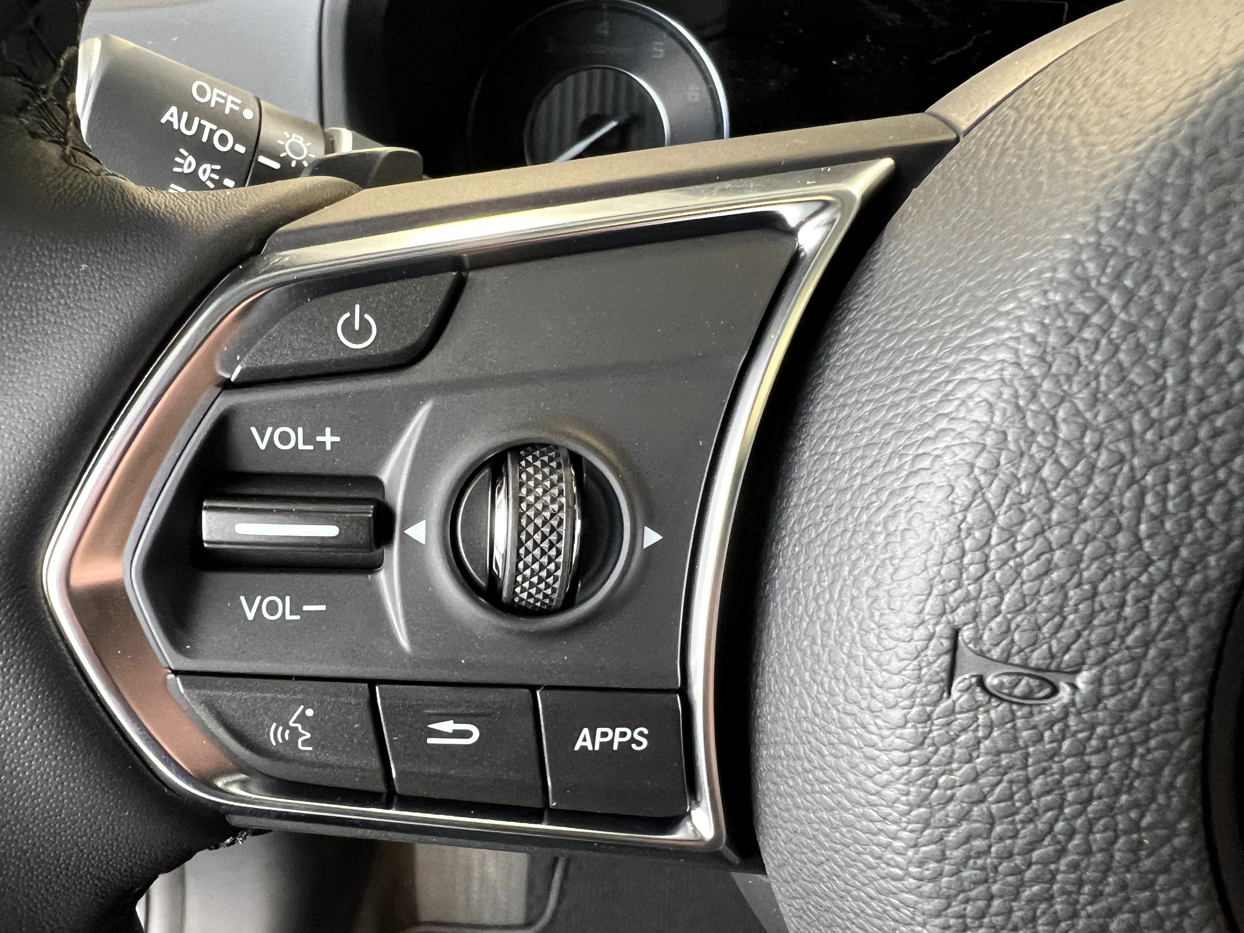 New 2026 Platinum White Pearl Acura  image 18