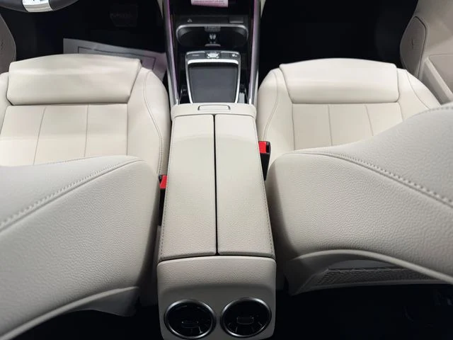 New 2026 White Mercedes-Benz GLA 250 image 36