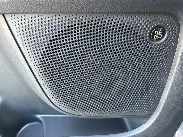 New 2026 Carbonized Gray Metallic Ford Outer Banks® image 17