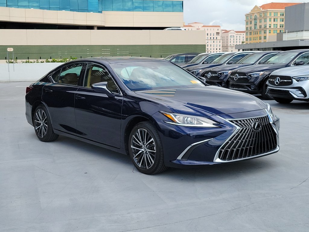 2024 Lexus ES