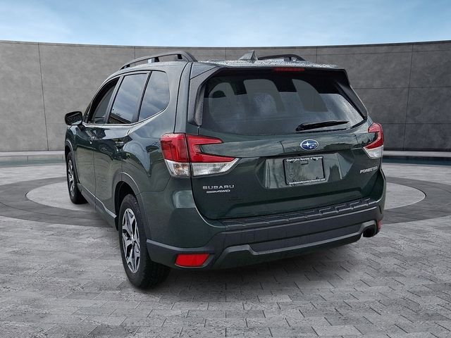 Used 2023 Green Subaru Premium image 8