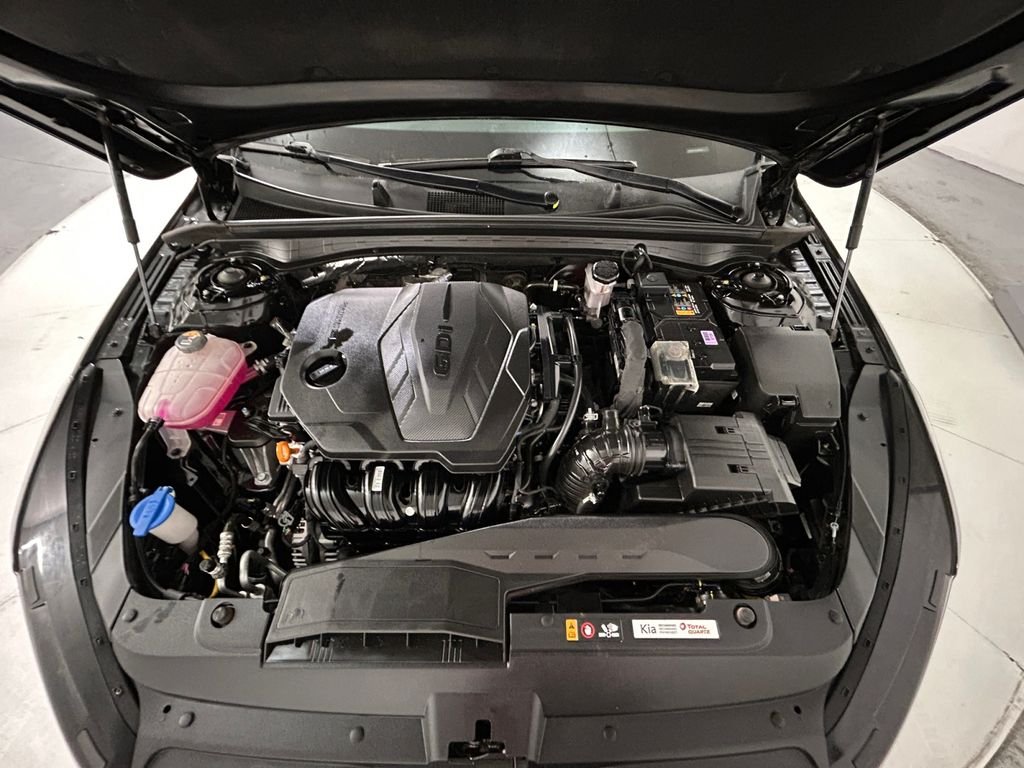 Used 2025 Black Kia GT-Line image 21