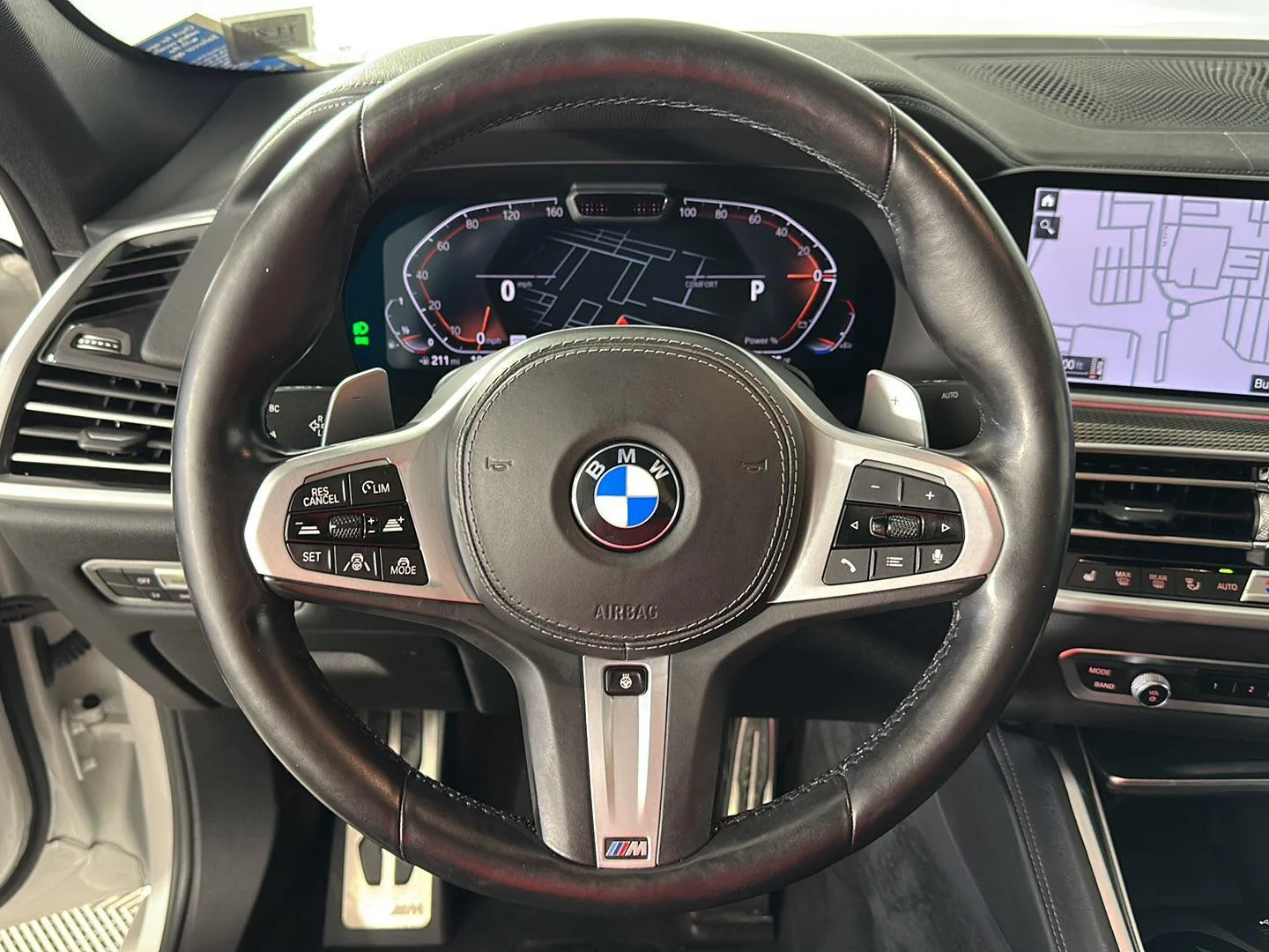 Used 2022 Mineral White Metallic BMW xDrive40i image 22