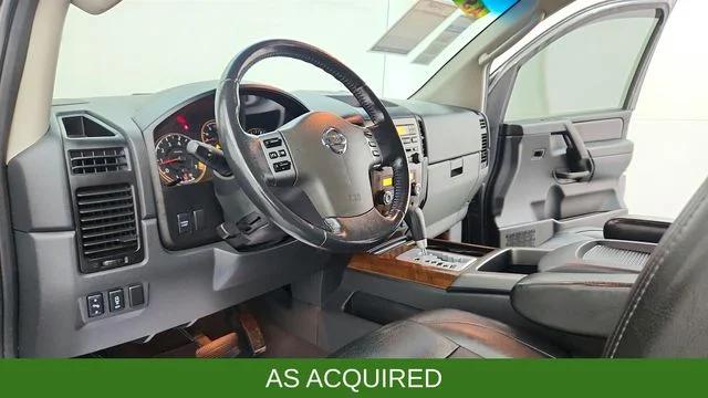 Used 2010 Gray Nissan LE image 16