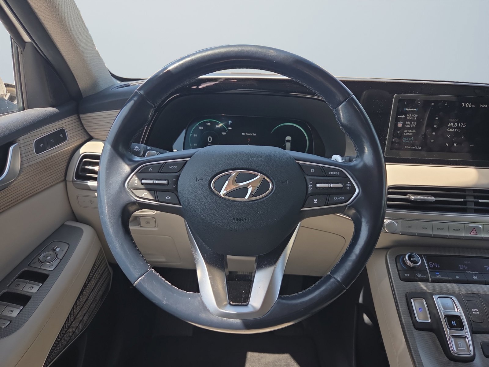Used 2021 Hyper White Hyundai Limited image 12