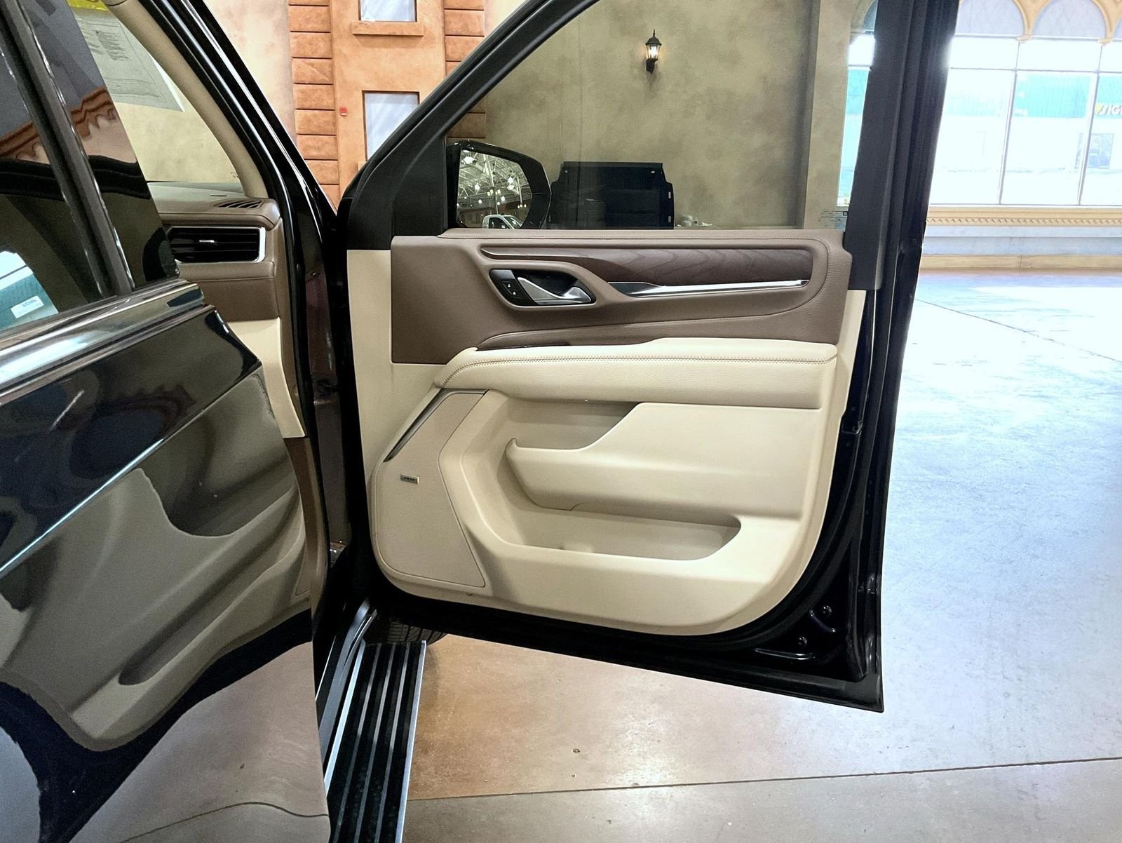 Used 2023 Blue GMC Denali image 16