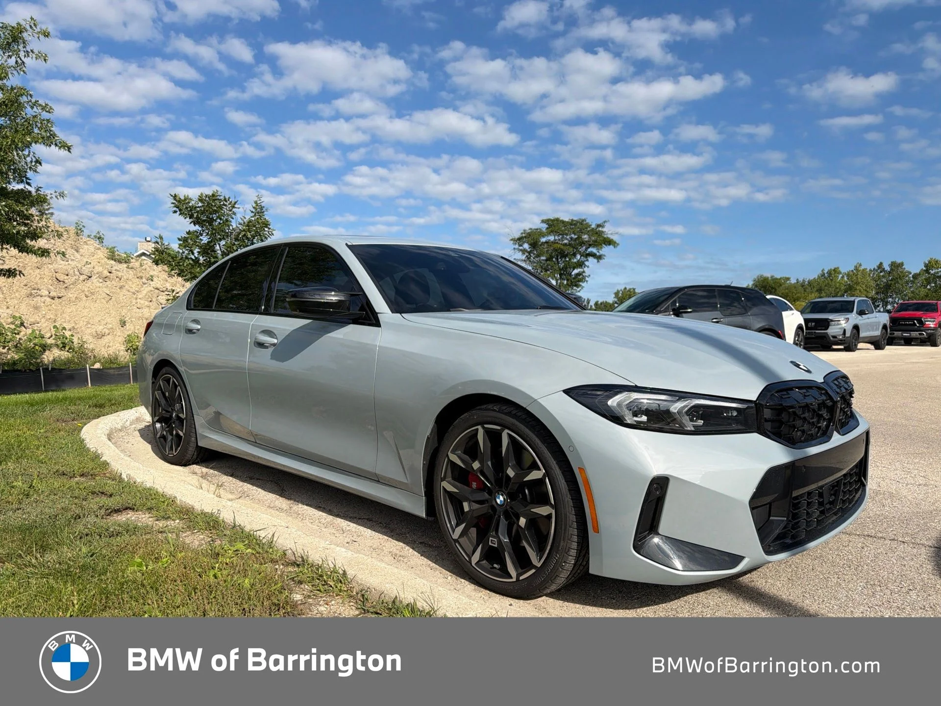 Used 2025 Gray BMW M340i xDrive image 3