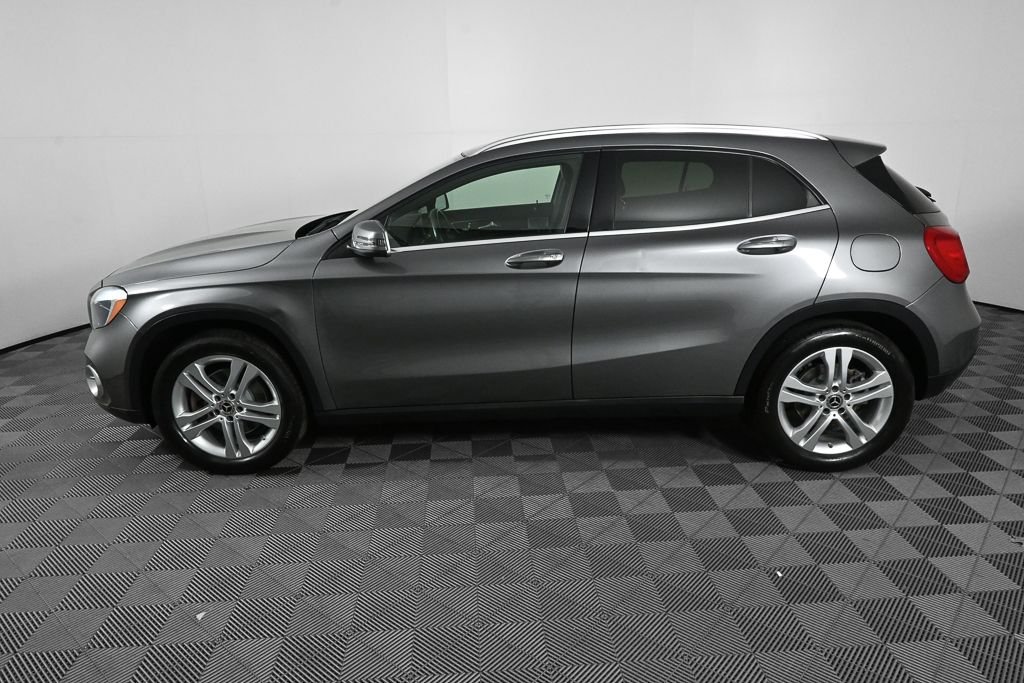 Certified Used 2019 Gray Mercedes-Benz GLA 250 image 3
