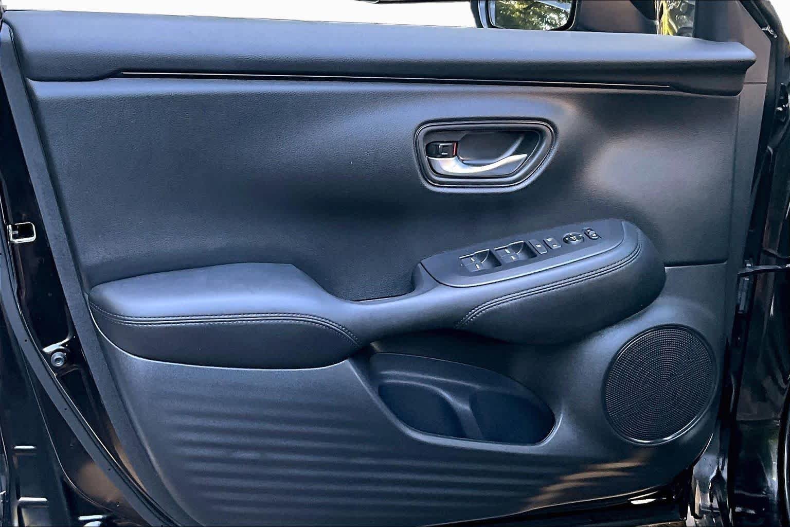 2026 Honda HR-V LX - Photo 21