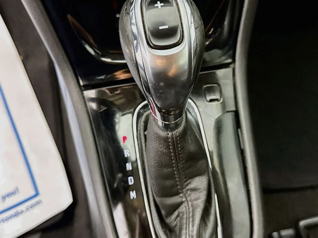 Used 2018 Ebony Twilight Metallic Buick Preferred image 17