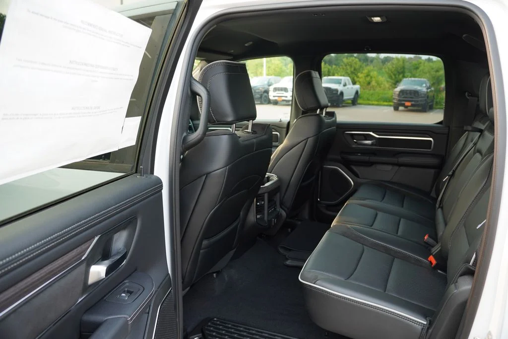 New 2026 Bright White Clear-Coat Exterior Paint RAM Laramie image 12