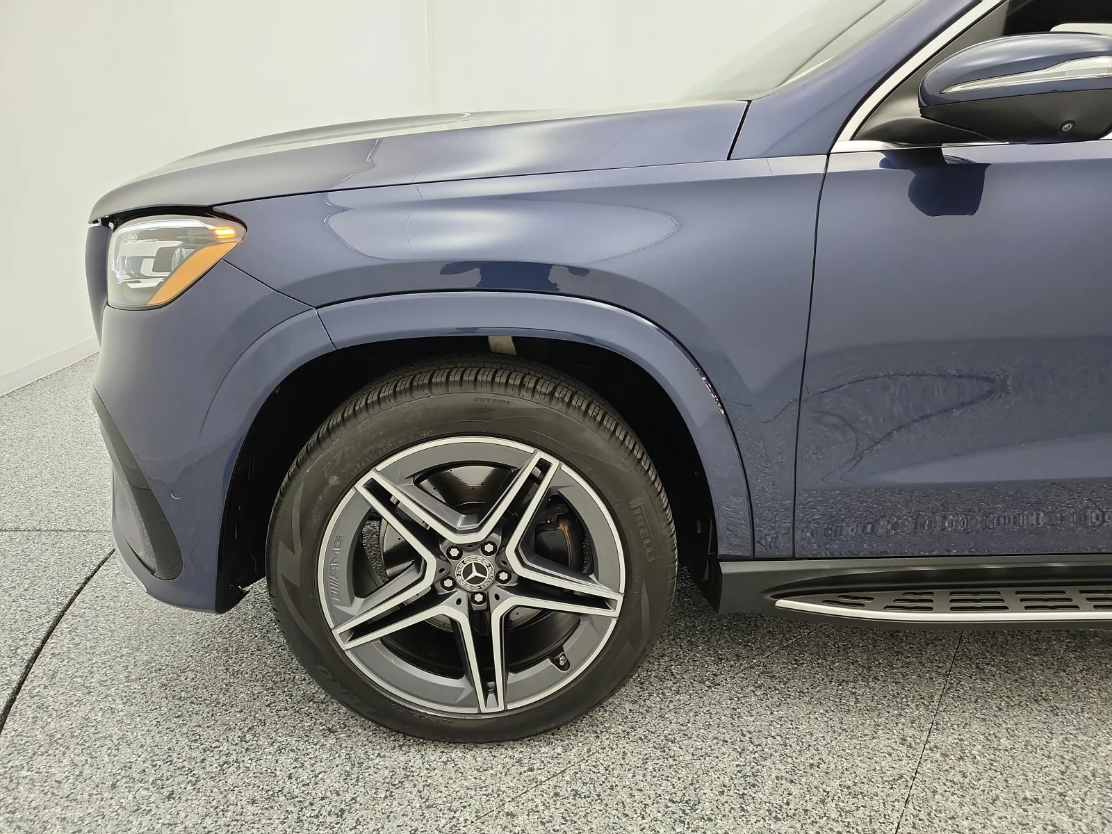 Used 2024 Twilight Blue Metallic Mercedes-Benz GLS 450 4MATIC® SUV image 17