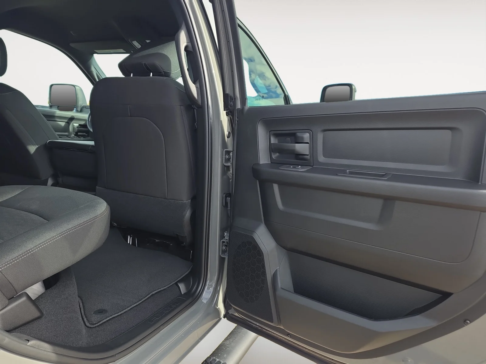New 2027 Ceramic Gray Clearcoat Ram Black Express image 13