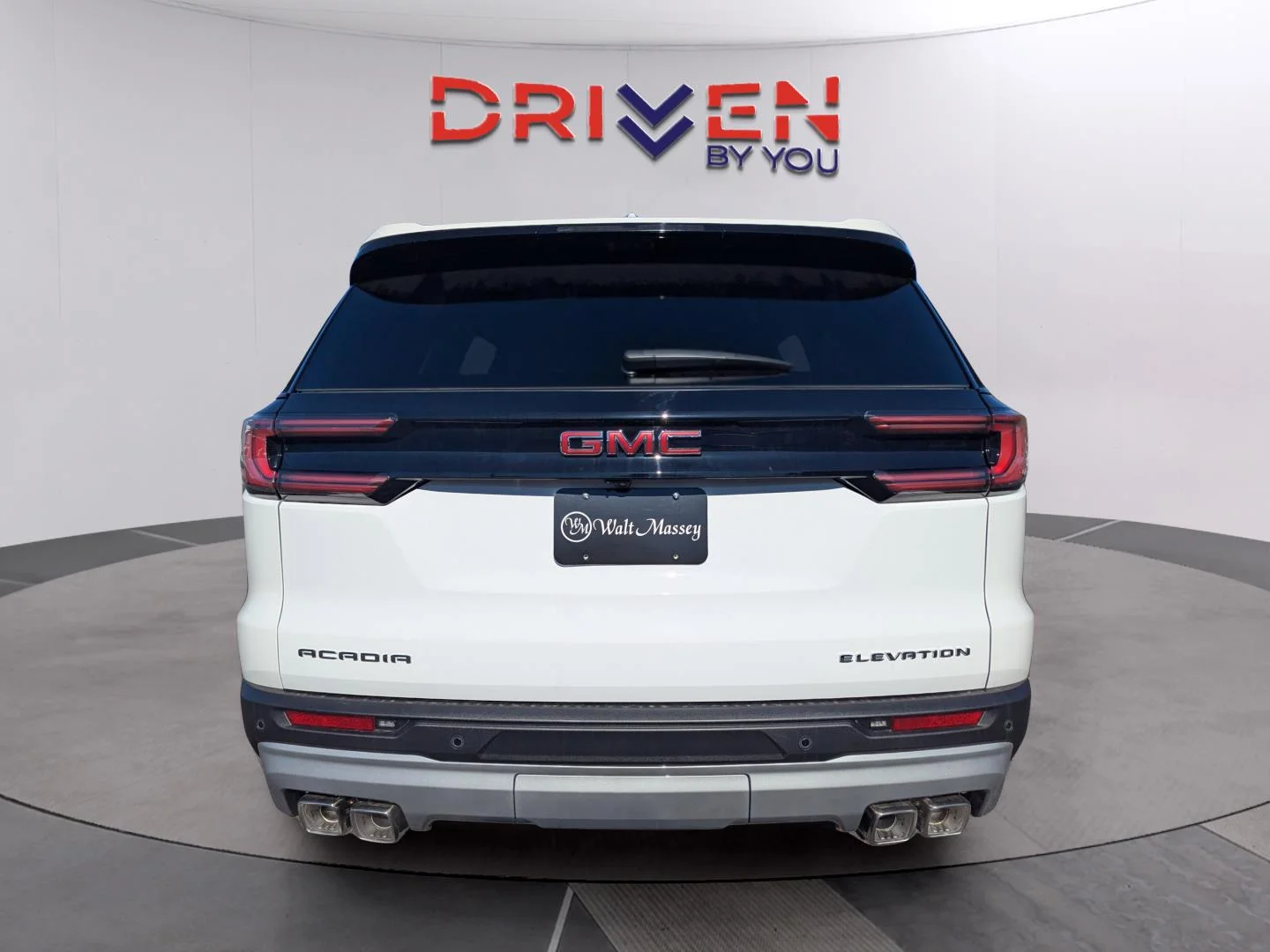 New 2026 Summit White GMC Elevation image 4