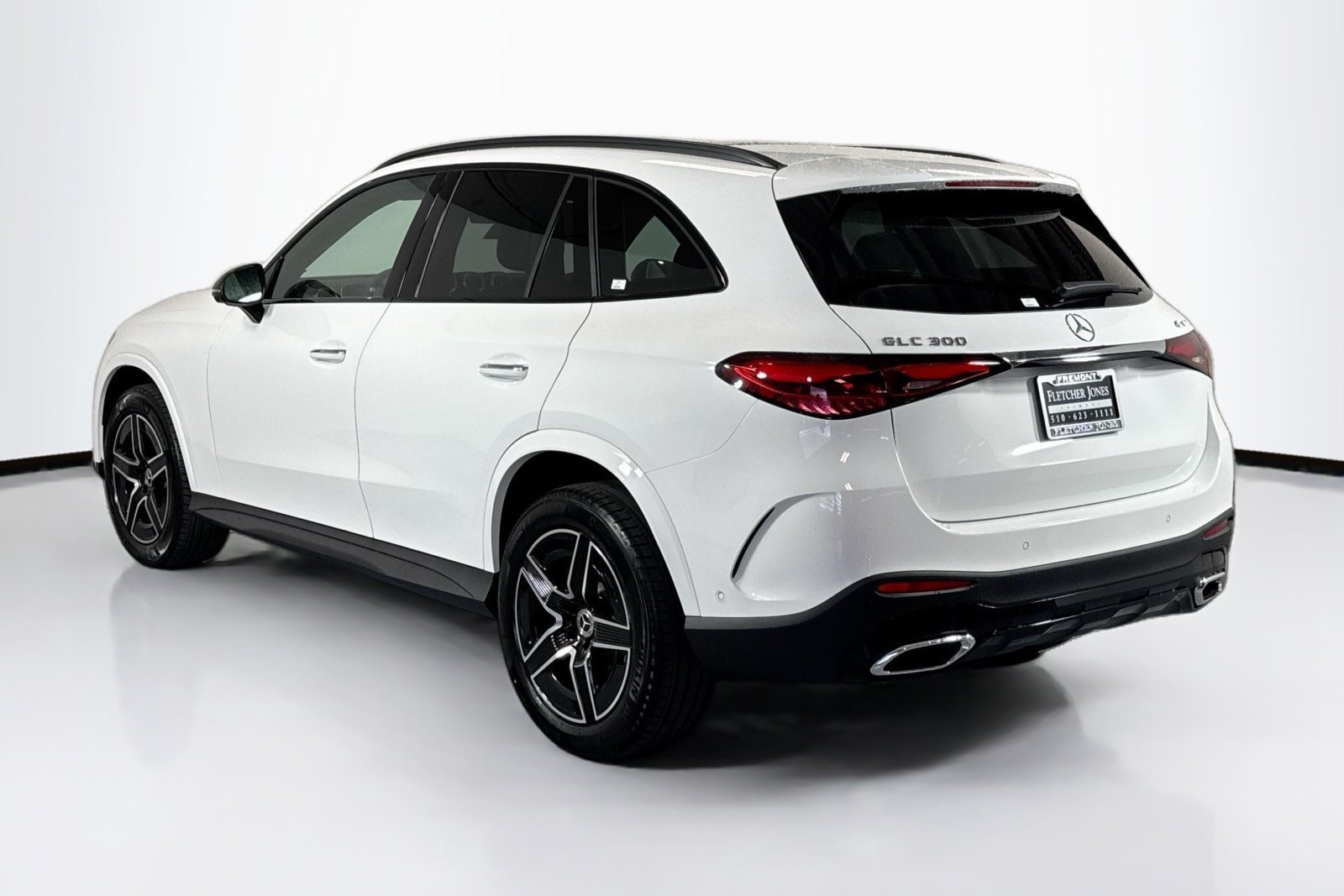 New 2026 Polar White Mercedes-Benz GLC 300 image 7