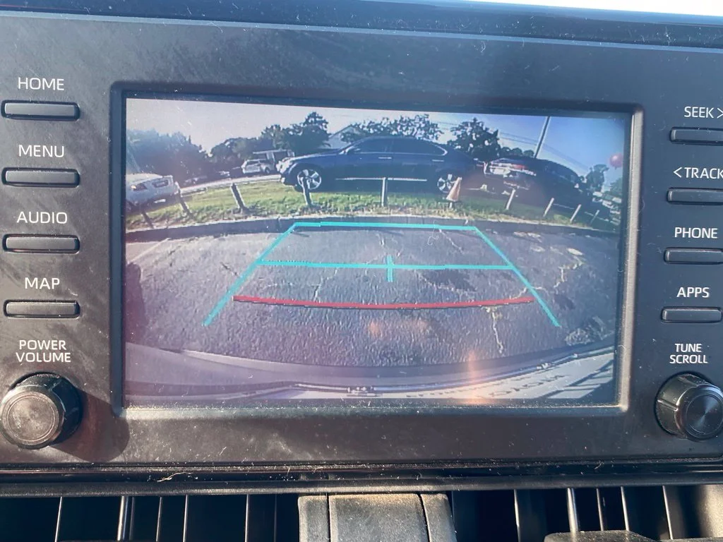 Used 2019 Silver Toyota LE image 27