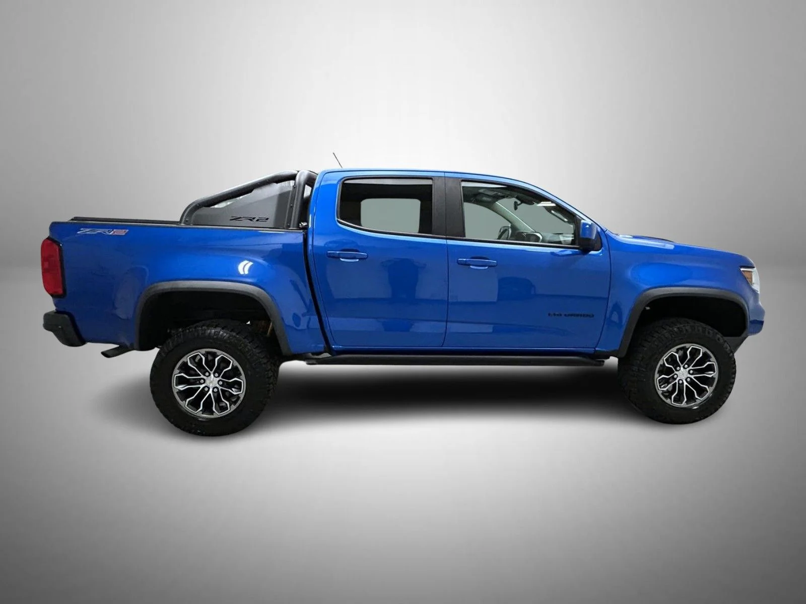Used 2022 Blue Chevrolet ZR2 image 4