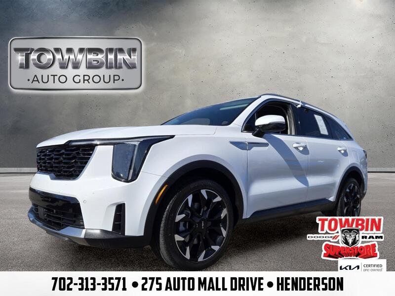 Used 2025 White Kia EX image 1
