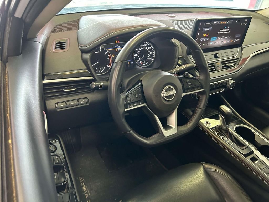 Used 2023 Gray Nissan 2.5 SR image 13