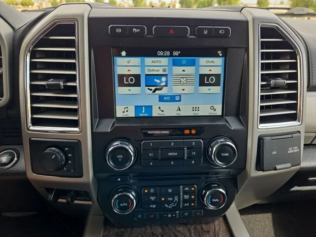 Used 2017 White Ford Lariat image 18