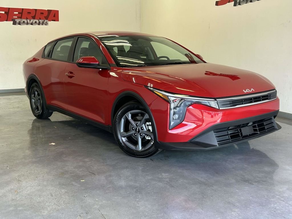 Used 2026 Red Kia LXS image 1