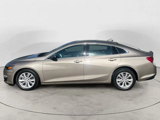 Used 2024 Gray Chevrolet LT image 2
