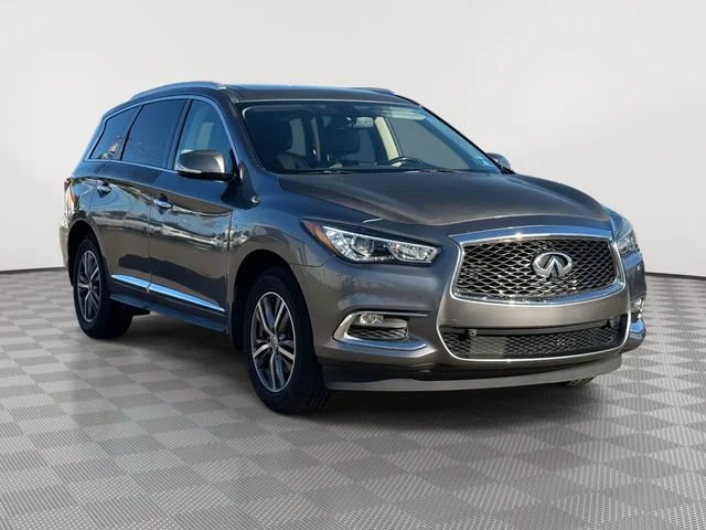 Used 2018 Gray INFINITI Base image 4
