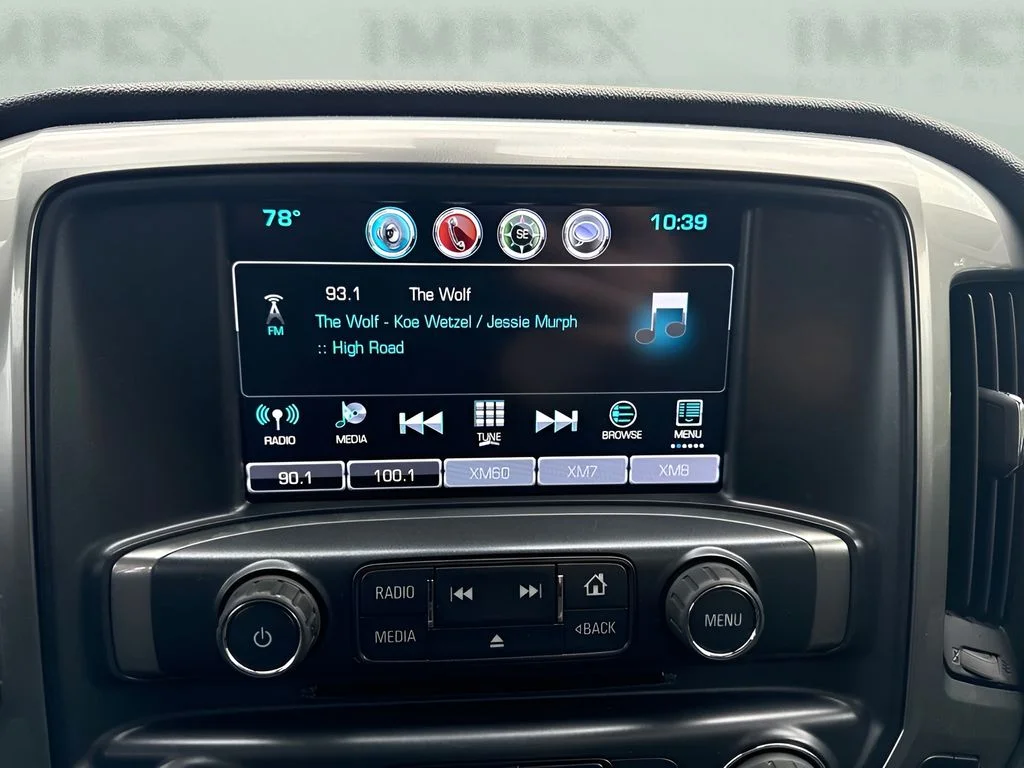 Used 2017 Gray Chevrolet LT image 17