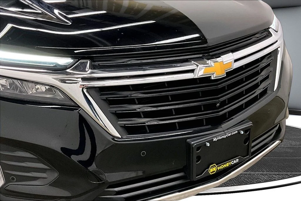 Used 2022 Black Chevrolet LT image 32