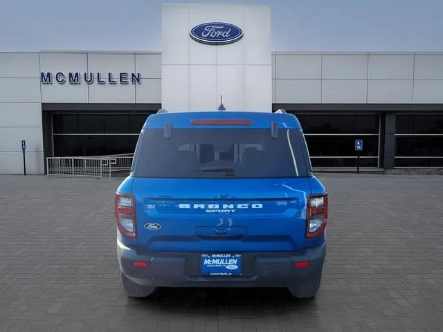 New 2026 Velocity Blue Metallic Ford Big Bend® image 33