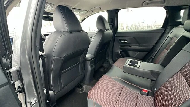 New 2025 Gray Nissan SR image 19
